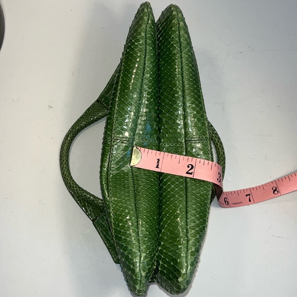 NWOT Vintage Tod’s Green Snakeskin Leather With Crystal Clutch Shoulder Bag - Picture 10 of 16